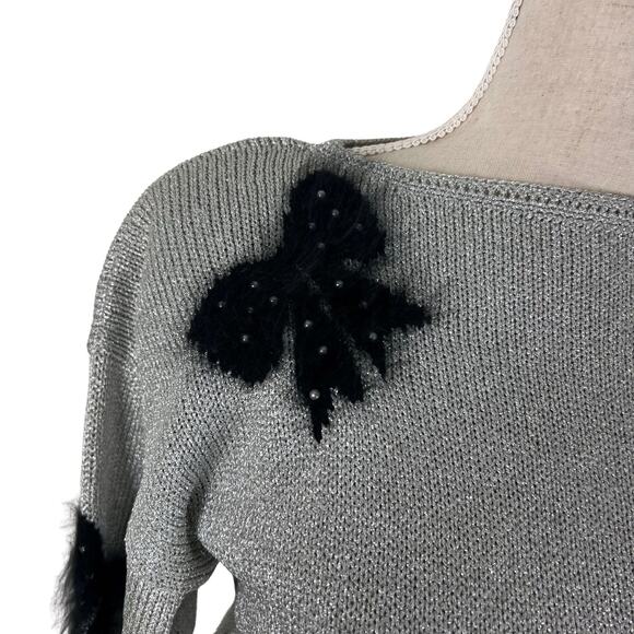Vintage Smith St. John Metallic Lurex Holiday Sweater Bow Pearl Glam M - Picture 4 of 10